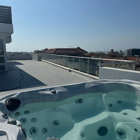 公寓 Penthouse With Outdoor Hottub *