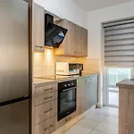 Penthouse With Outdoor Hottub Limassol
