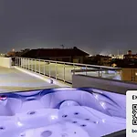 Penthouse With Outdoor Hottub Apartment Limassol