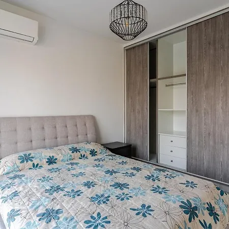 Apartament Penthouse With Outdoor Hottub