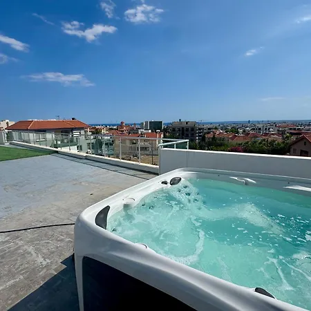 Daire Sky Penthouse With Private Outdoor Hottub